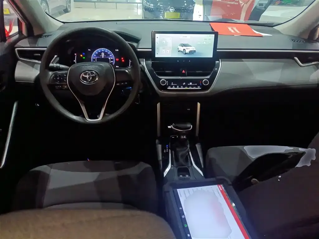 Toyota Frontlander 2024 из CN, фото 8