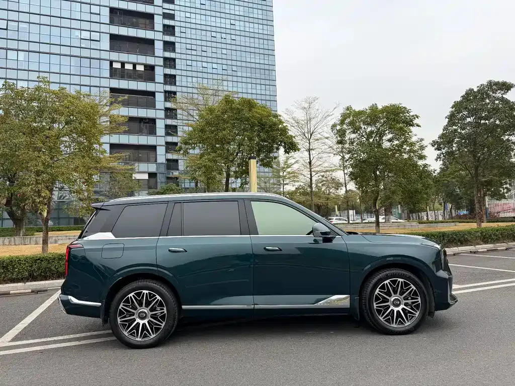 GAC Motor Trumpchi GS8 — фото 7
