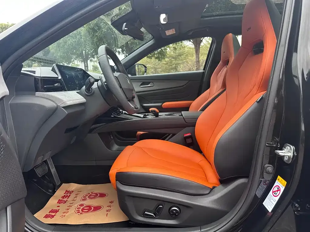 Changan UNI-V 2026 из CN, фото 7