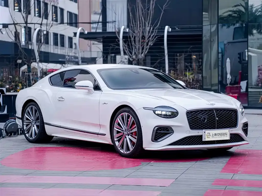 Bentley Continental PHEV 2025 из CN, фото 10