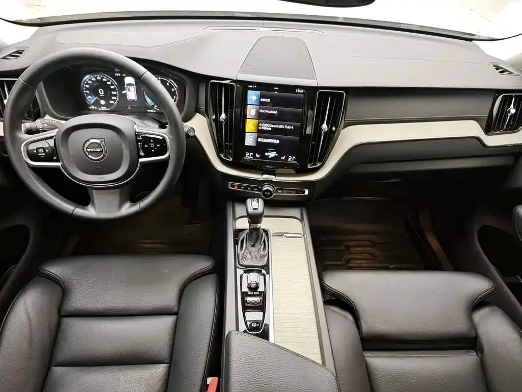 Volvo XC60 2021 из CN, фото 5