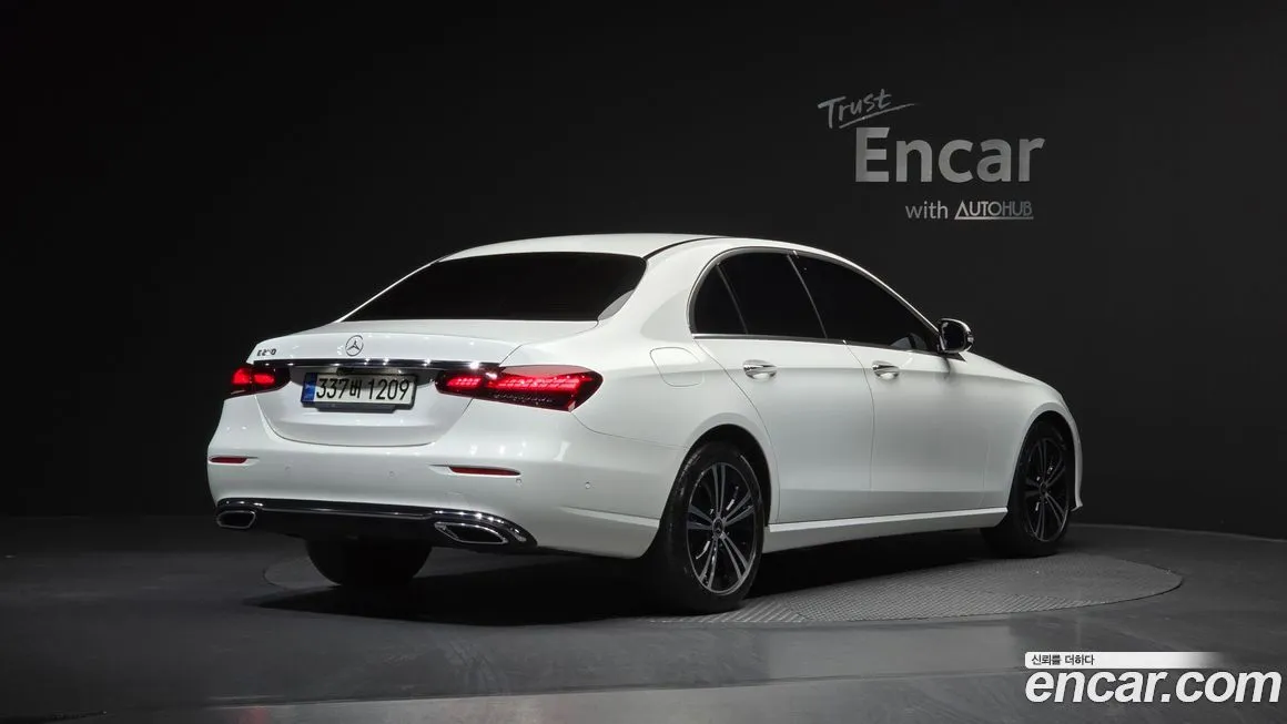 Mercedes-Benz E-Class 2021 из KR, фото 2