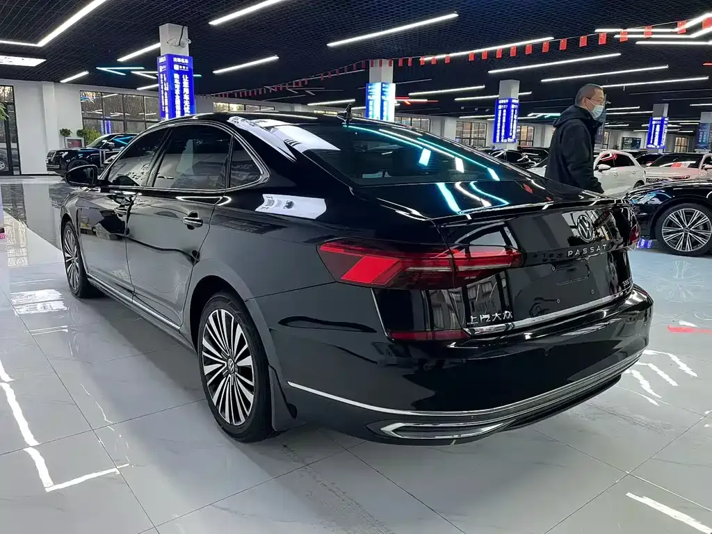 Volkswagen Passat 2021 из CN, фото 8