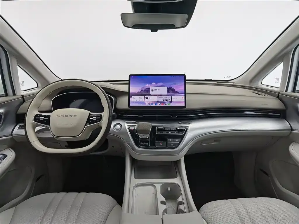 Roewe iMAX8 New Energy — фото 7