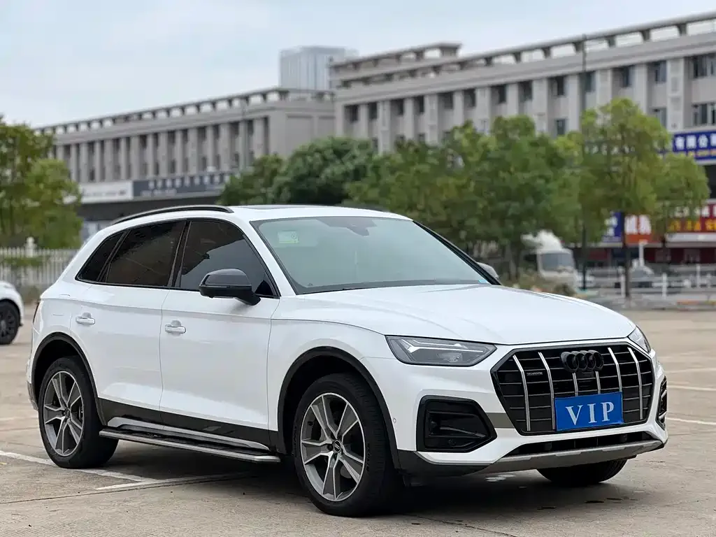 Audi Q5L 2021 из CN, фото 6