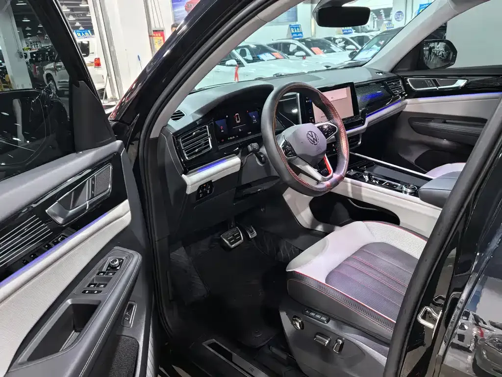 Volkswagen Teramont 2024 из CN, фото 5