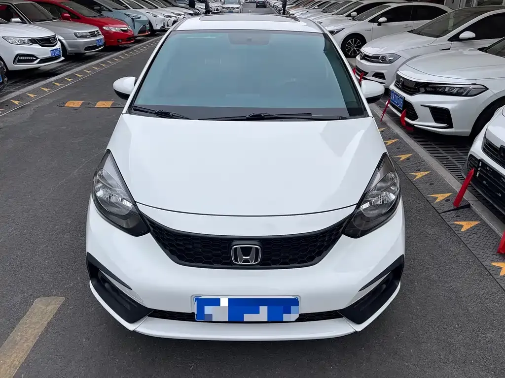 Honda Fit 2022 из CN, фото 2