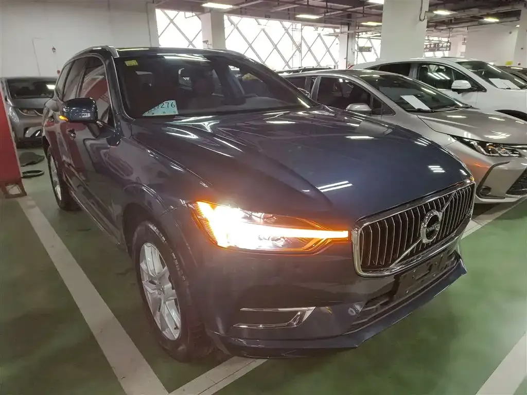 Volvo XC60 2021 из CN, фото 9