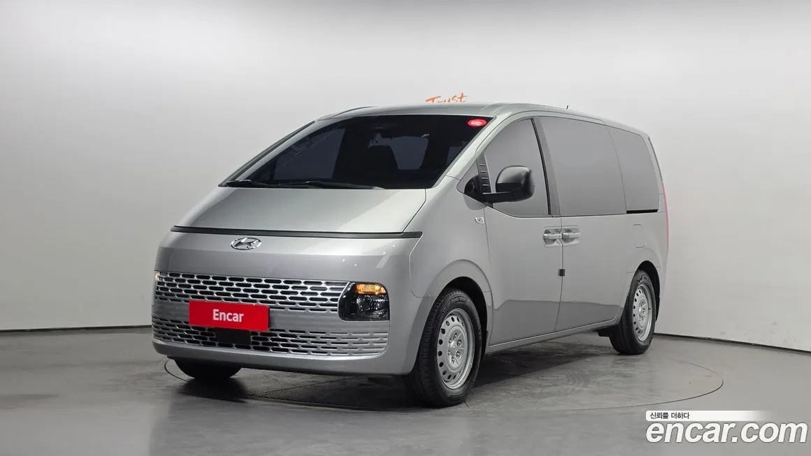 Hyundai Staria 2022 из KR, фото 1