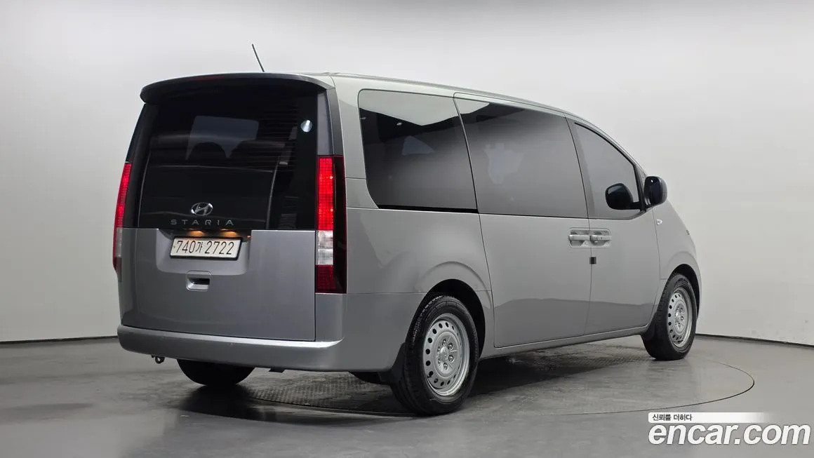 Hyundai Staria 2022 из KR, фото 3