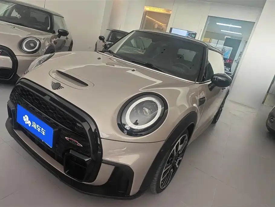 MINI Cooper (3-door) 2022 из CN, фото 1