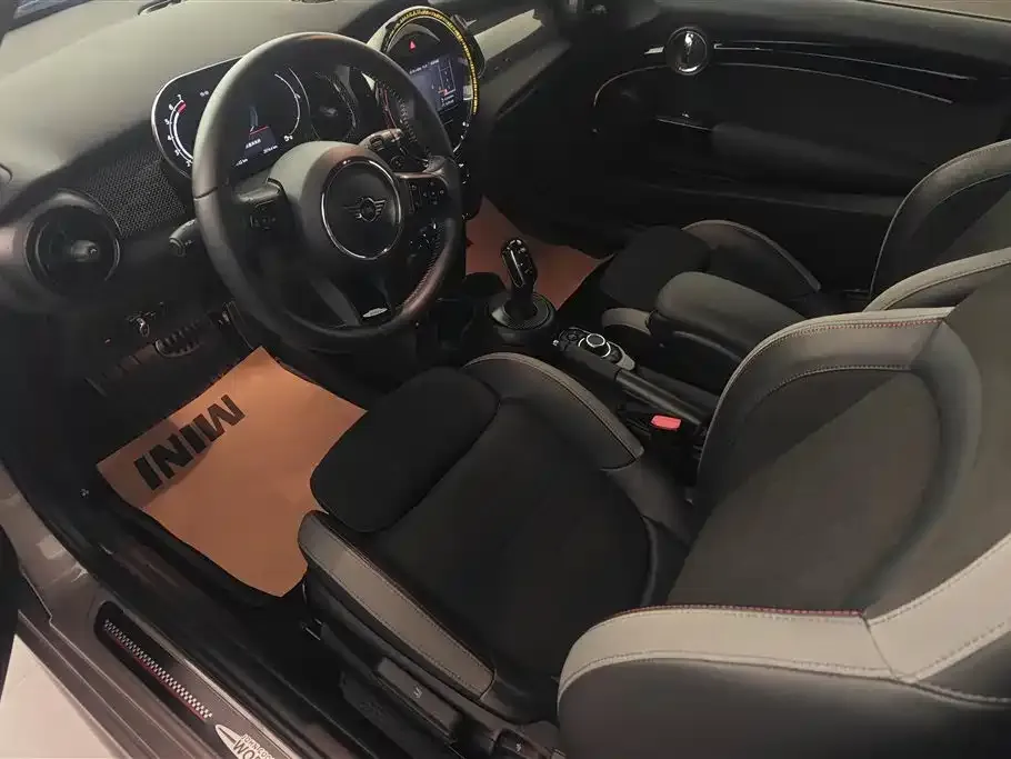 MINI Cooper (3-door) 2022 из CN, фото 4