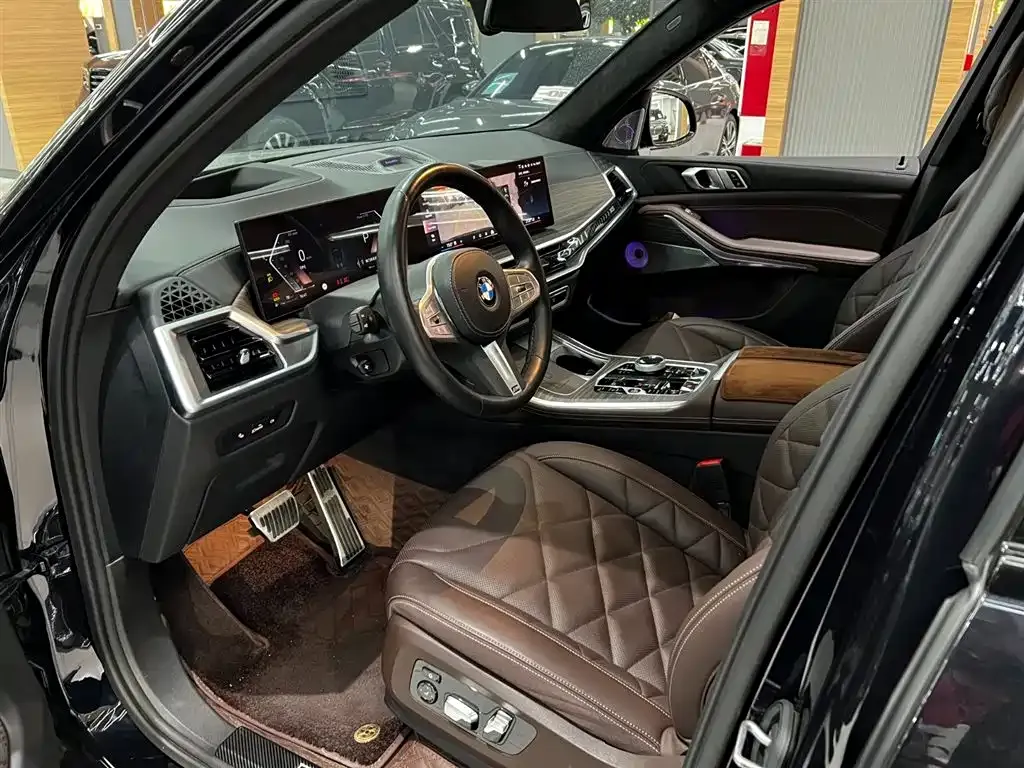 BMW X5 2024 из CN, фото 3
