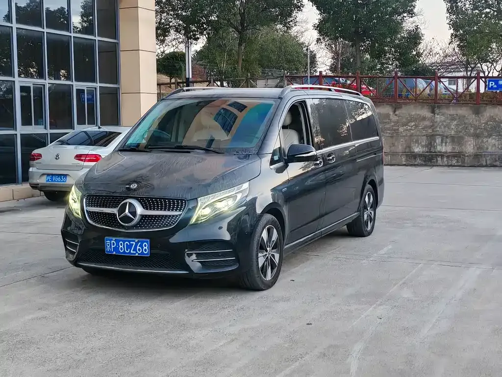 Mercedes-Benz V-Class 2021 из CN, фото 1