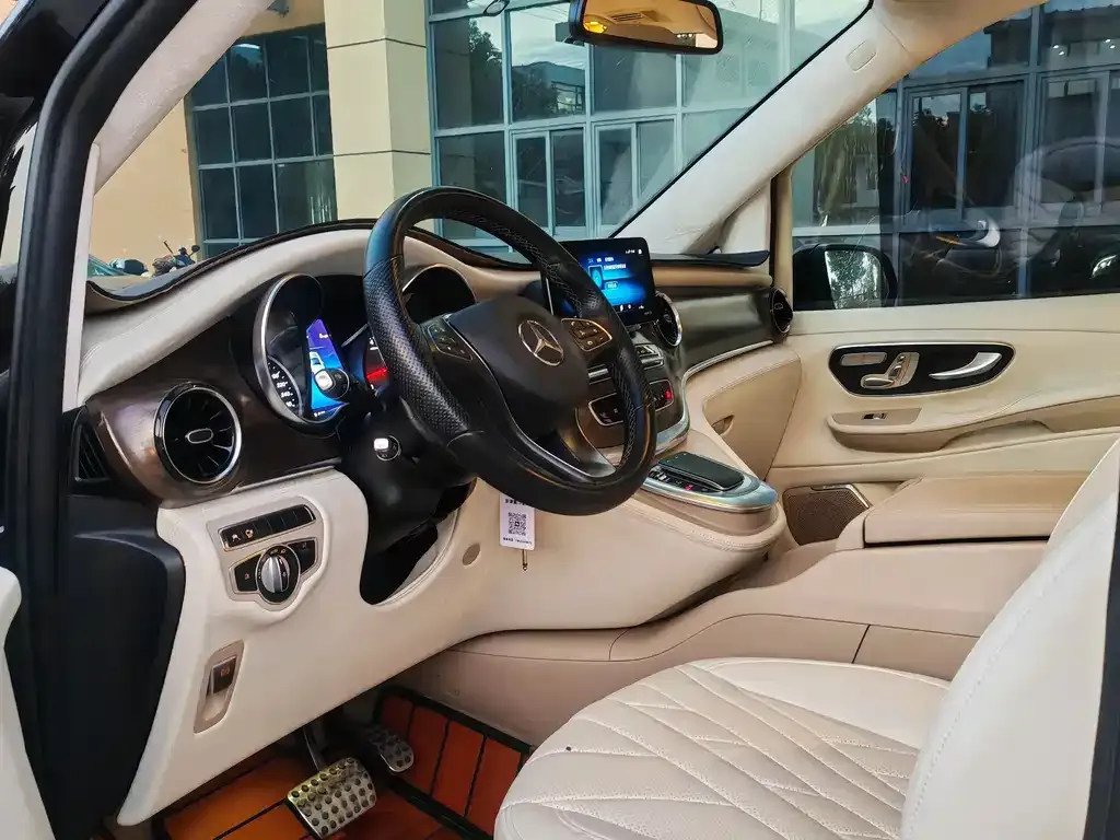 Mercedes-Benz V-Class 2021 из CN, фото 9