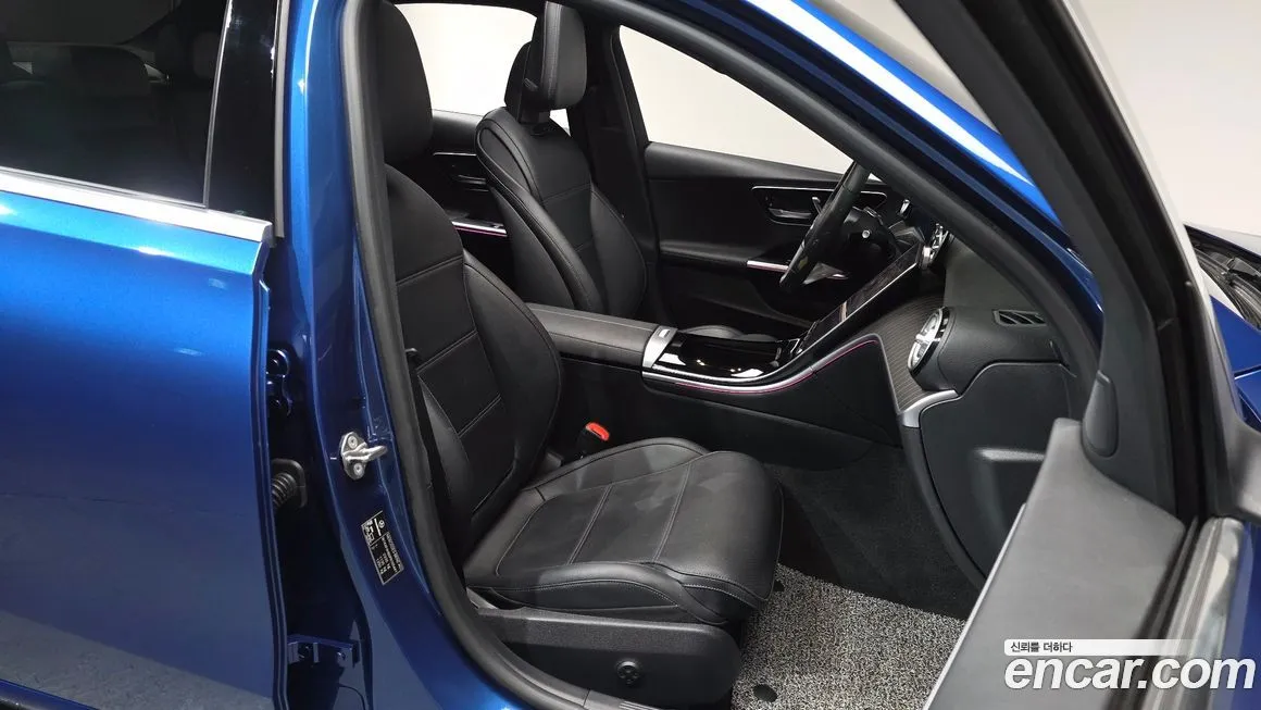 Mercedes-Benz C-Class 2023 из KR, фото 7