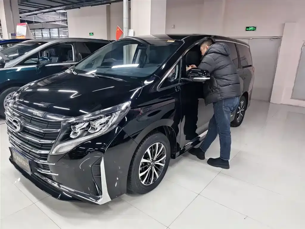 GAC Motor Trumpchi M8 — фото 1