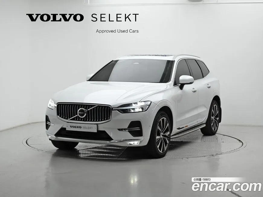 Volvo XC60 — фото 1