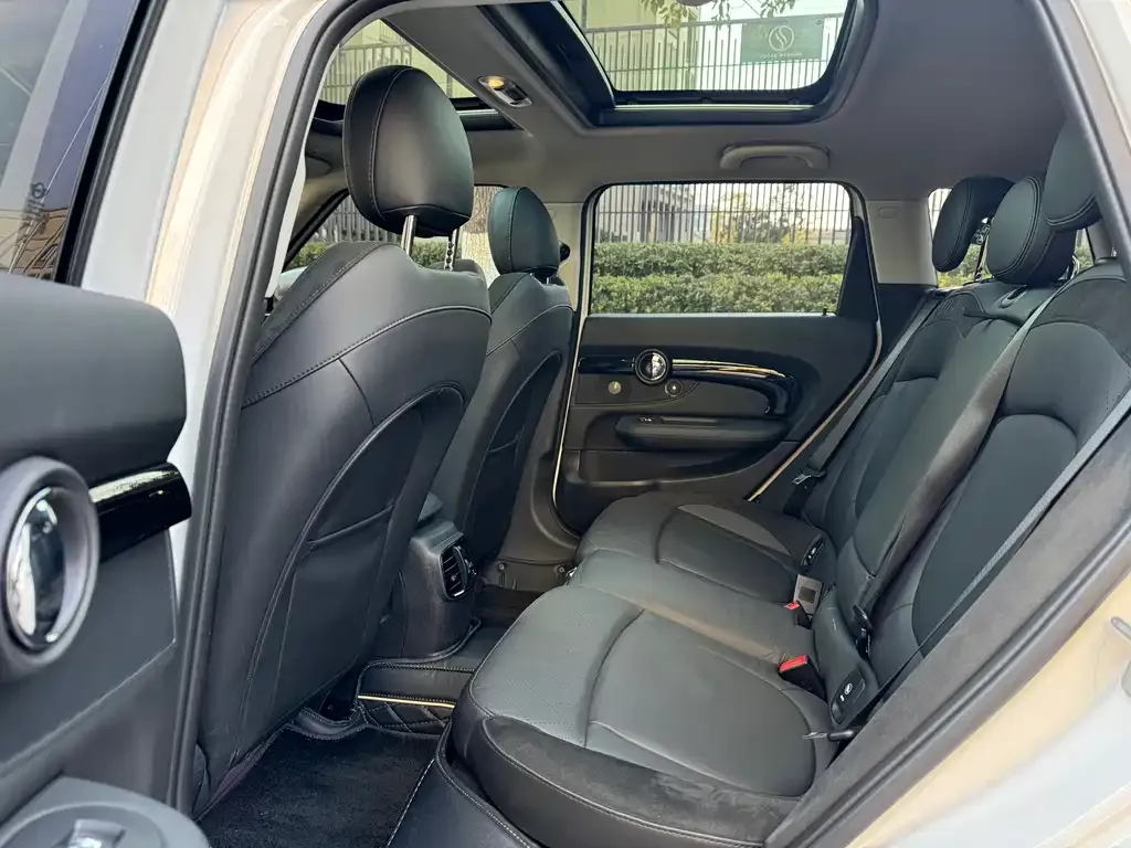 MINI Clubman 2023 из CN, фото 7