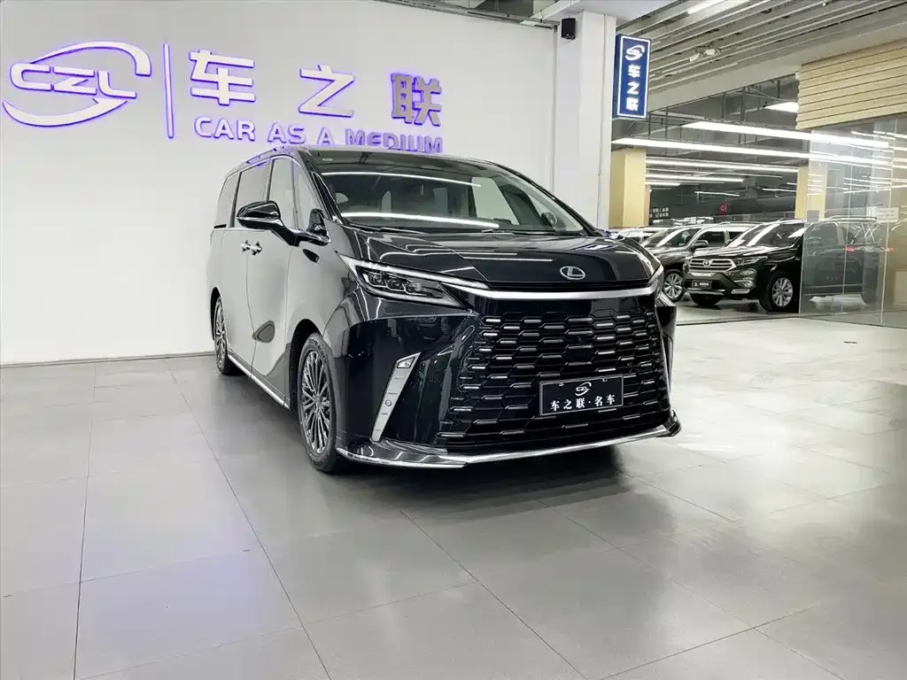 Lexus LM 2024 из CN, фото 1