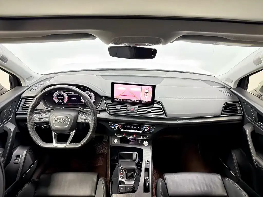 Audi Q5L 2021 из CN, фото 8