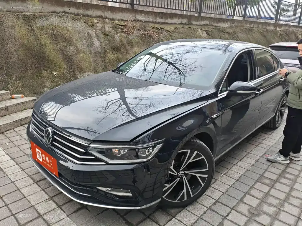 Volkswagen Magotan 2022 из CN, фото 1