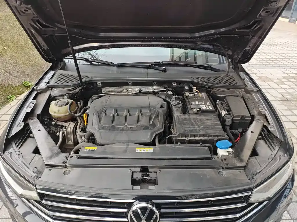 Volkswagen Magotan 2022 из CN, фото 6
