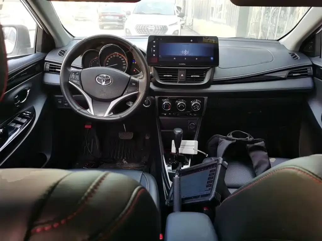 Toyota Yaris L 2023 из CN, фото 9