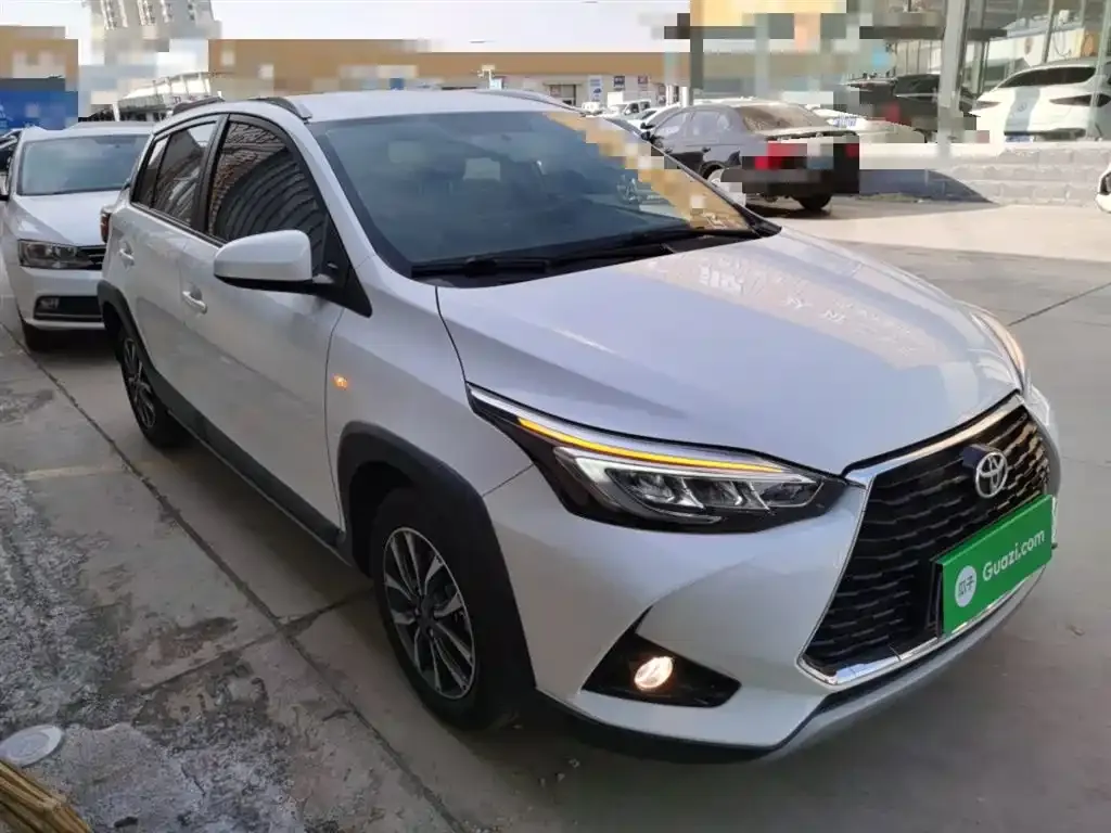 Toyota Yaris L 2023 из CN, фото 2