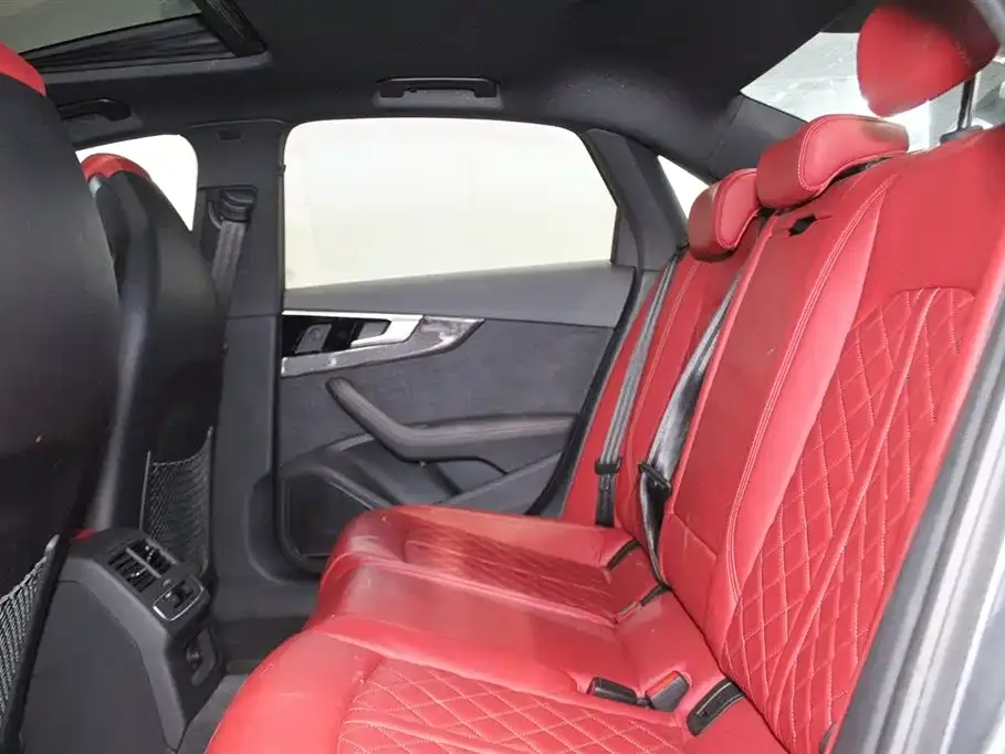 Audi S4 2024 из CN, фото 6