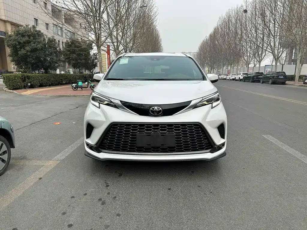 Toyota Granvia 2026 из CN, фото 8