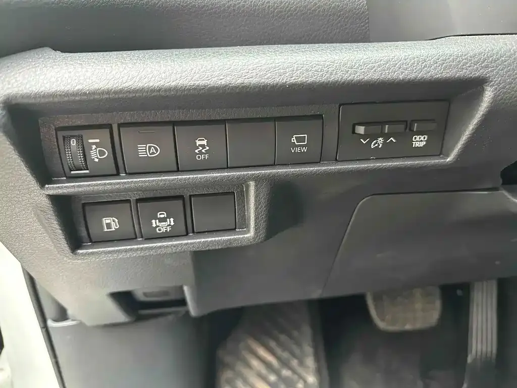 Toyota Granvia 2026 из CN, фото 3