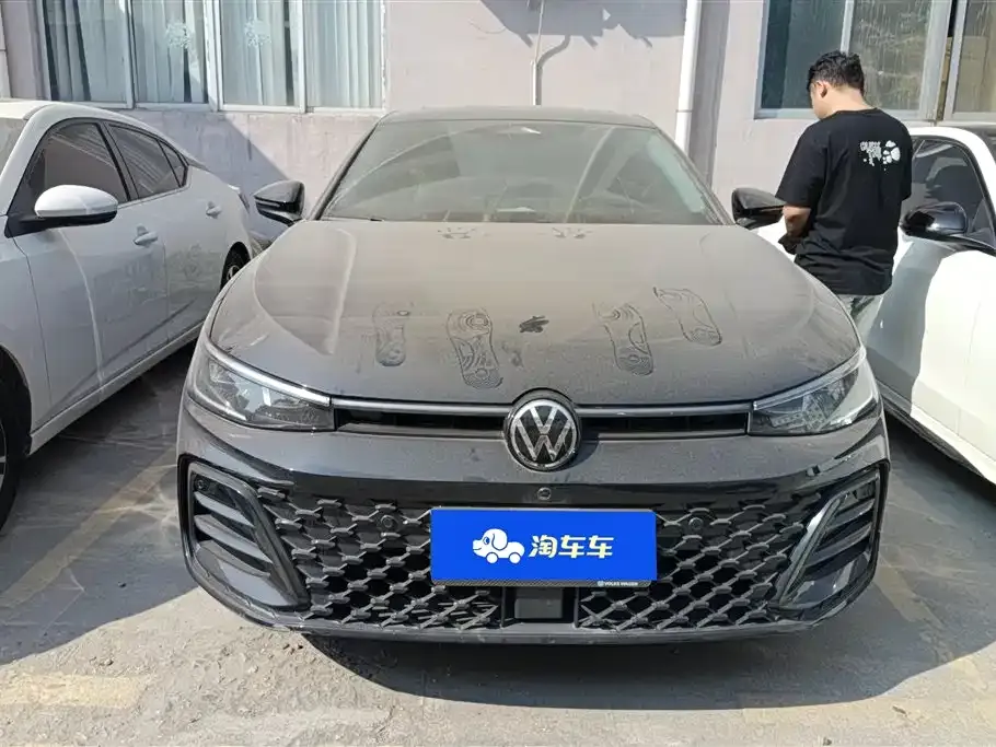 Volkswagen Passat 2025 из CN, фото 5