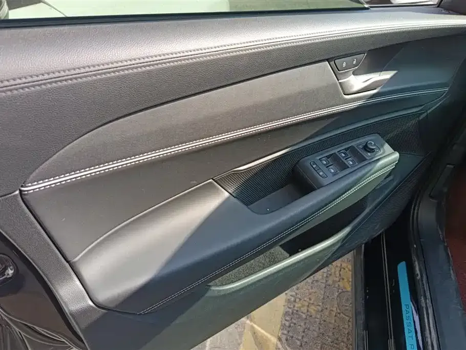 Volkswagen Passat 2025 из CN, фото 6