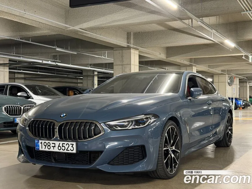 BMW 8-Series — фото 1