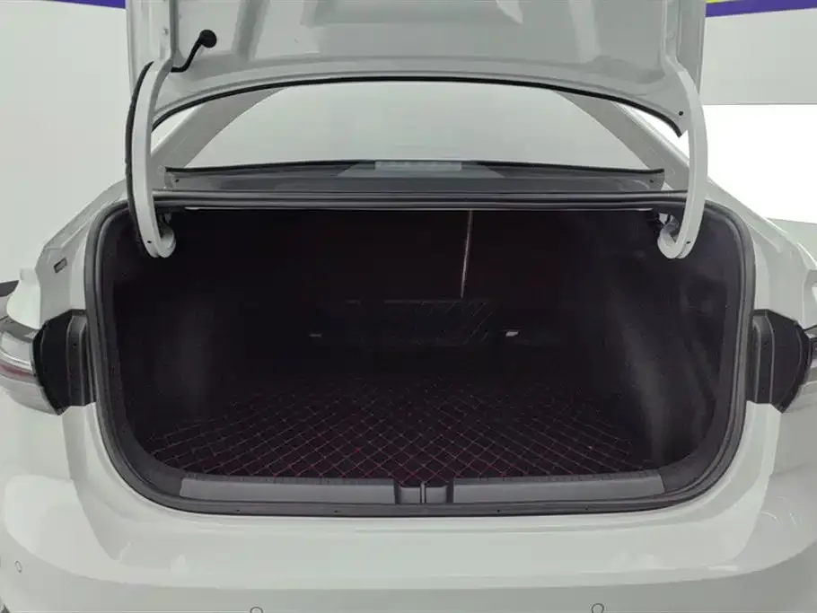 Volkswagen Lavida 2025 из CN, фото 6