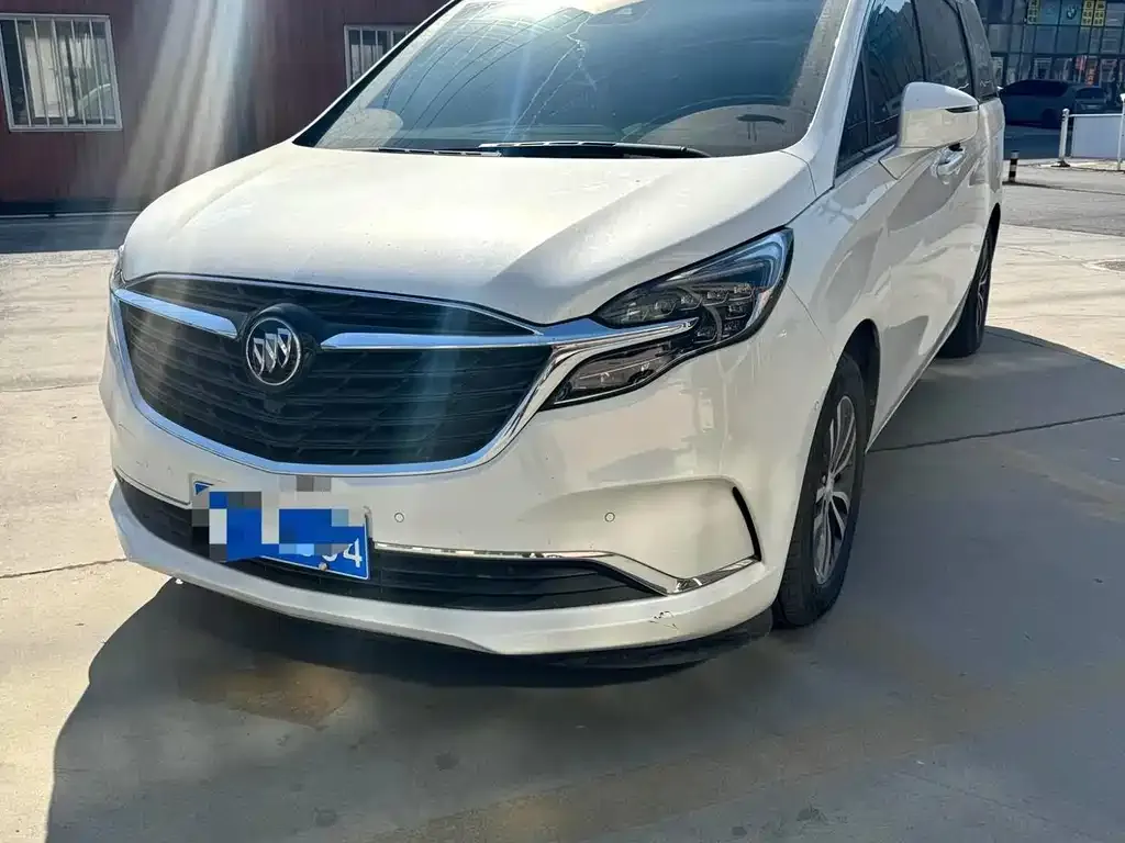 Buick GL8 2021 из CN, фото 1
