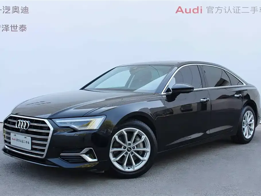 Audi A6L — фото 1