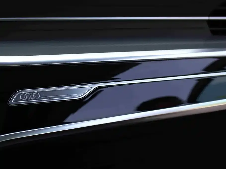 Audi A6L — фото 5