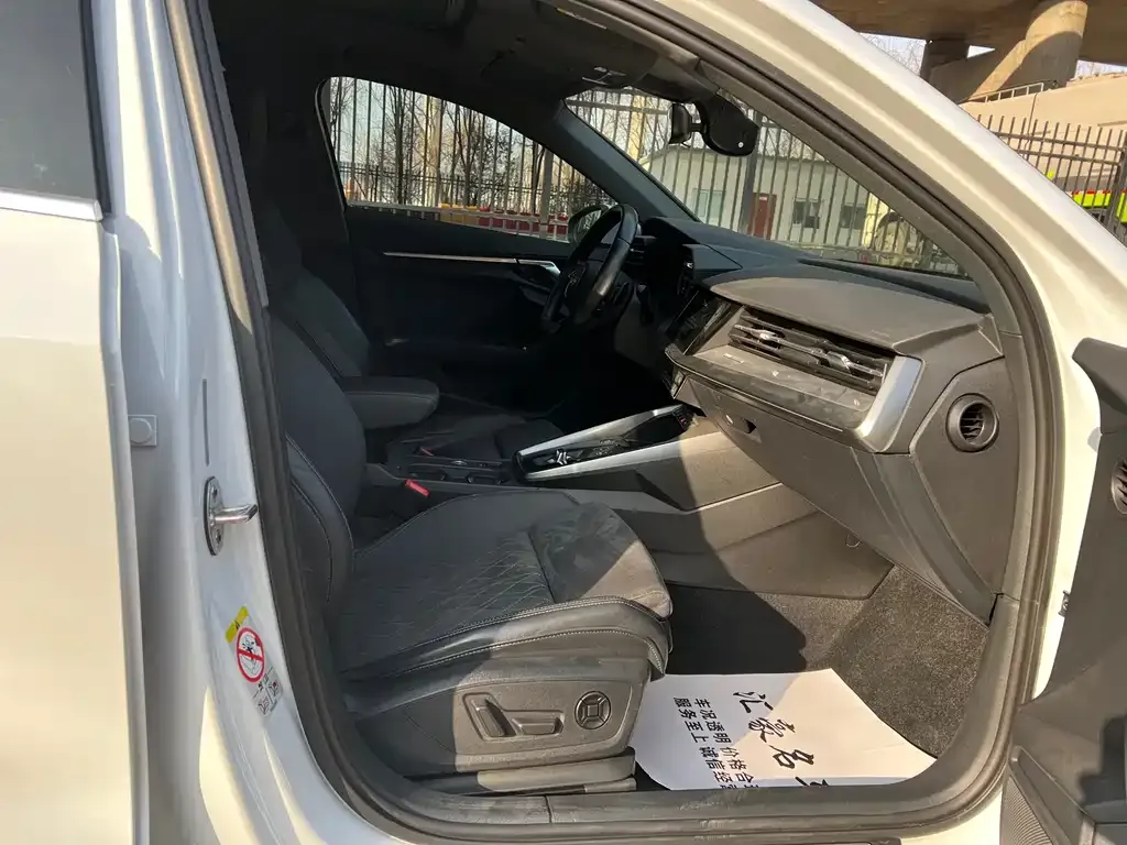 Audi A3 2021 из CN, фото 3