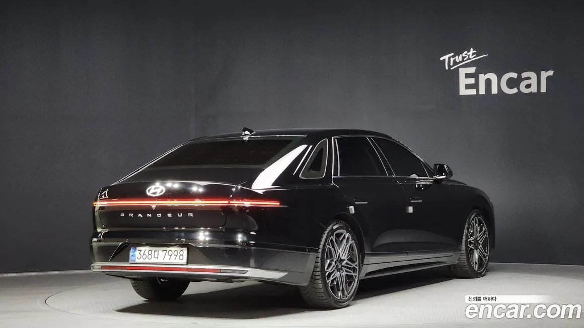 Hyundai Grandeur 2023 из KR, фото 2