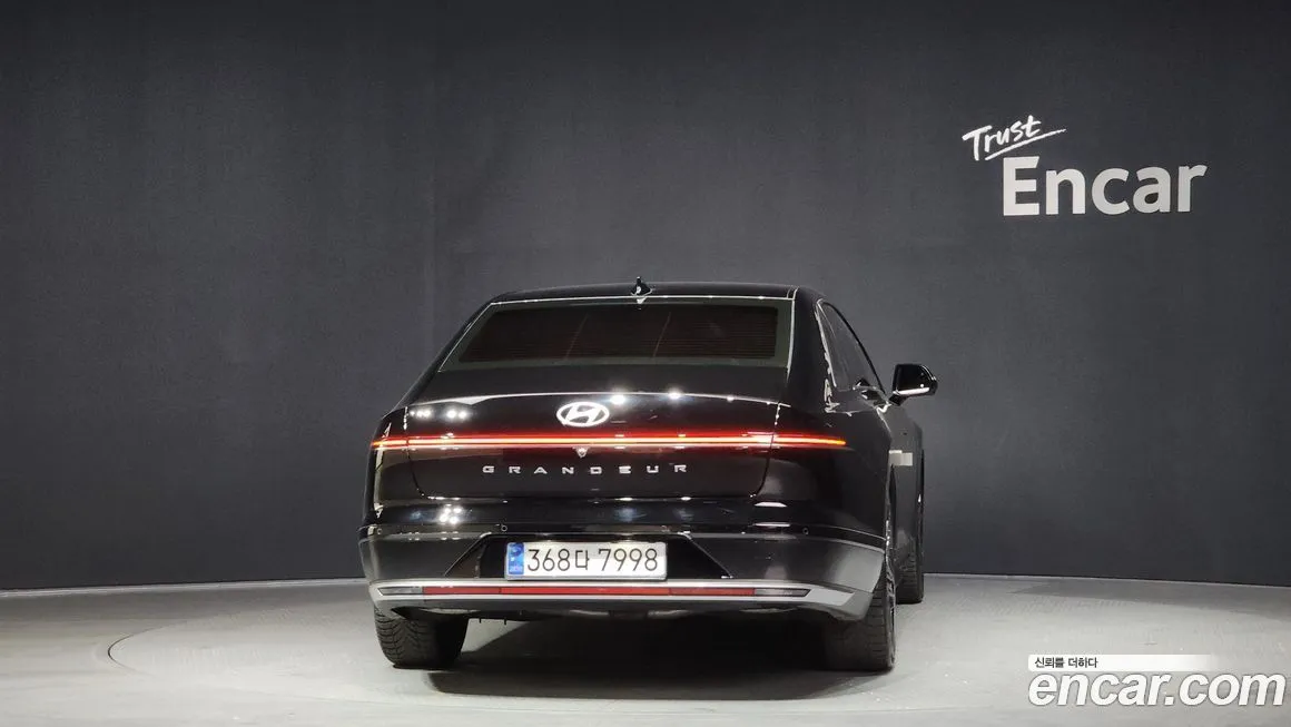 Hyundai Grandeur 2023 из KR, фото 3