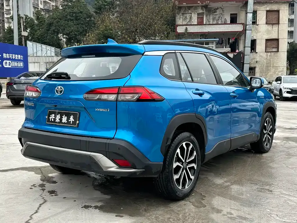 Toyota Frontlander 2023 из CN, фото 9
