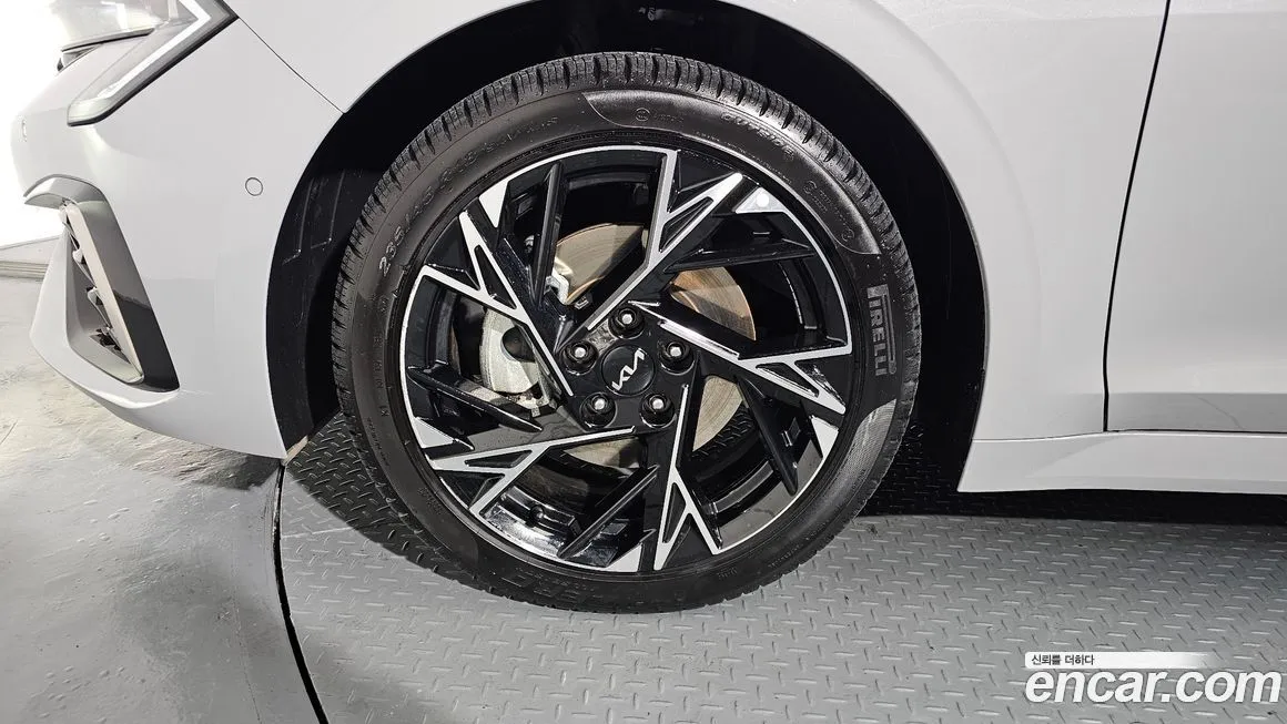 Kia K5 2025 из KR, фото 3