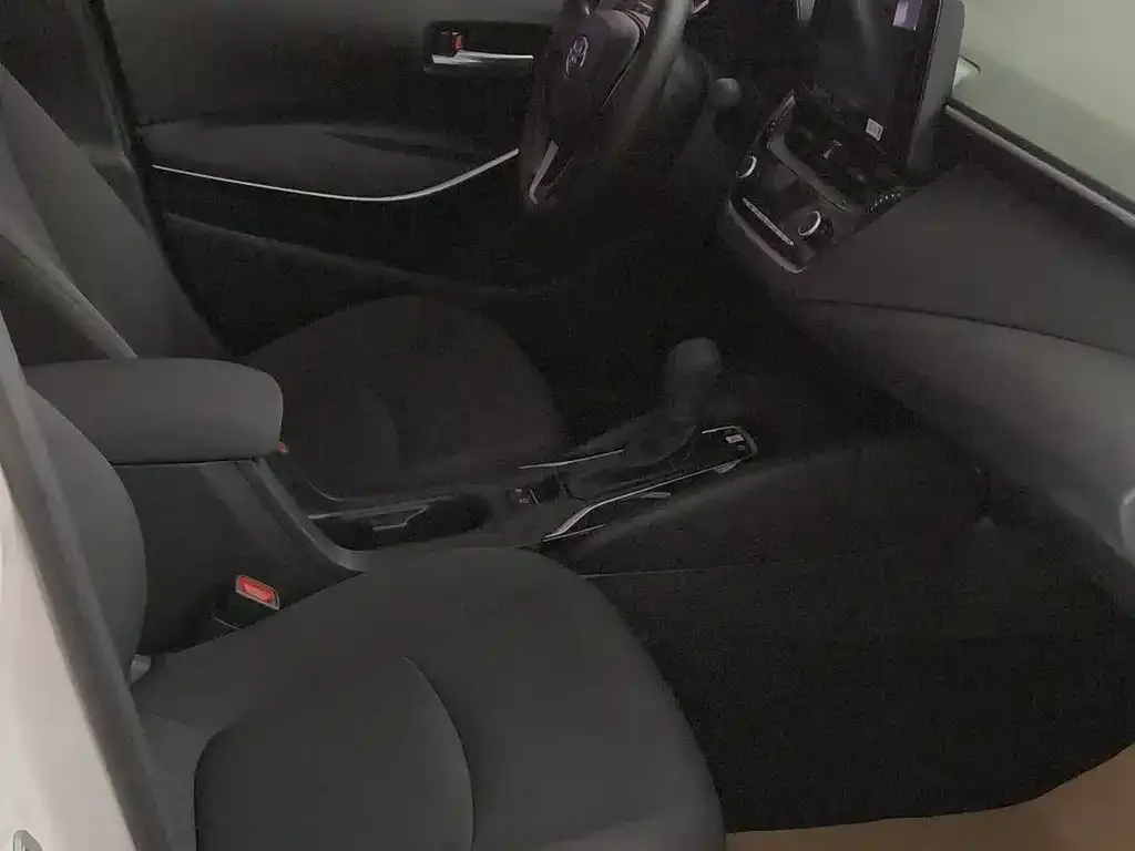 Toyota Corolla 2023 из CN, фото 4
