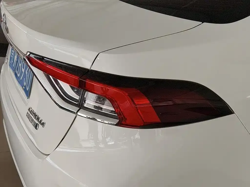Toyota Corolla 2023 из CN, фото 3