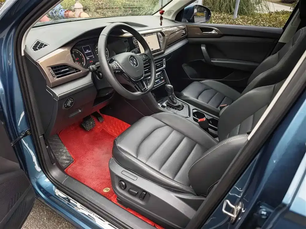 Volkswagen Tharu 2021 из CN, фото 7