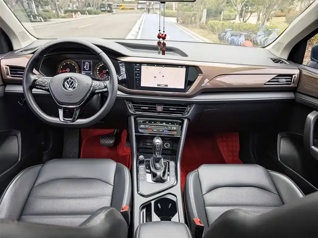 Volkswagen Tharu 2021 из CN, фото 2