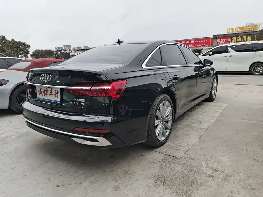 Audi A6L — фото 4