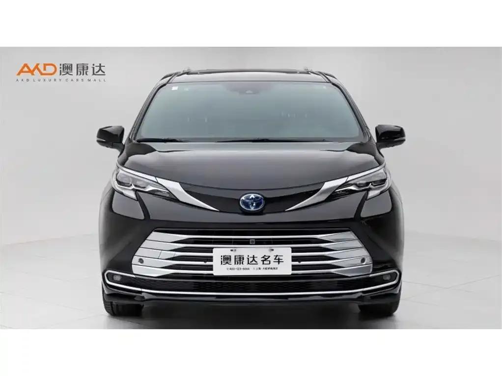Toyota Sienna 2024 из CN, фото 2